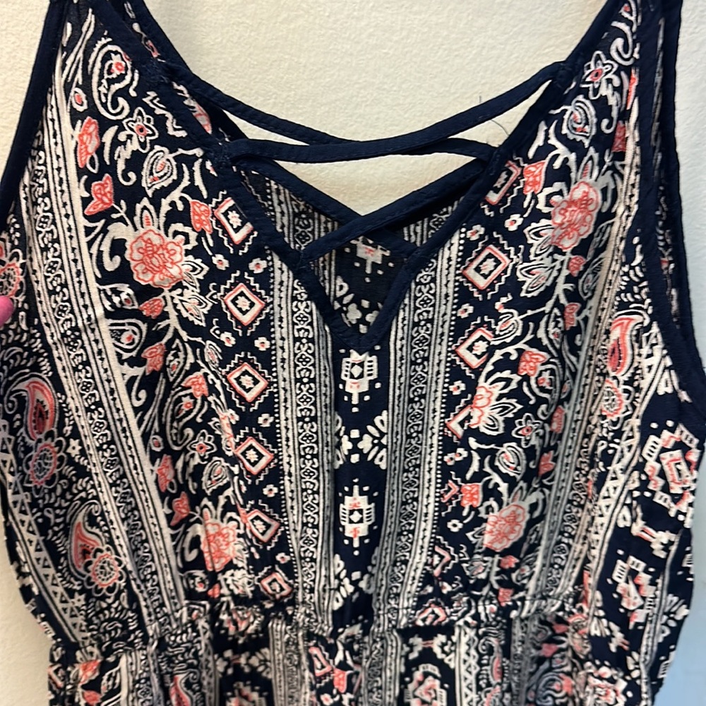 Romper - Picture 2 of 2